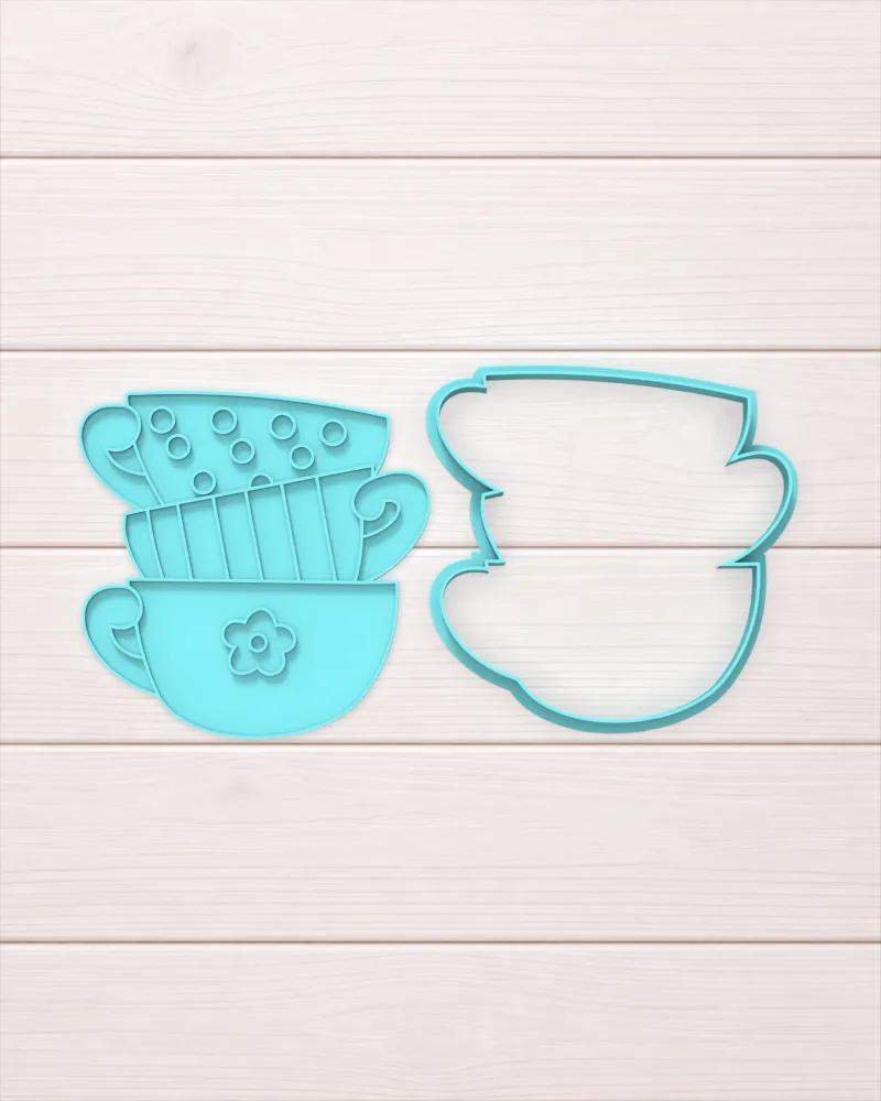 ALICIA-EN-EL-PAIS-DE-LAS-MARAVILLAS-TAZAS